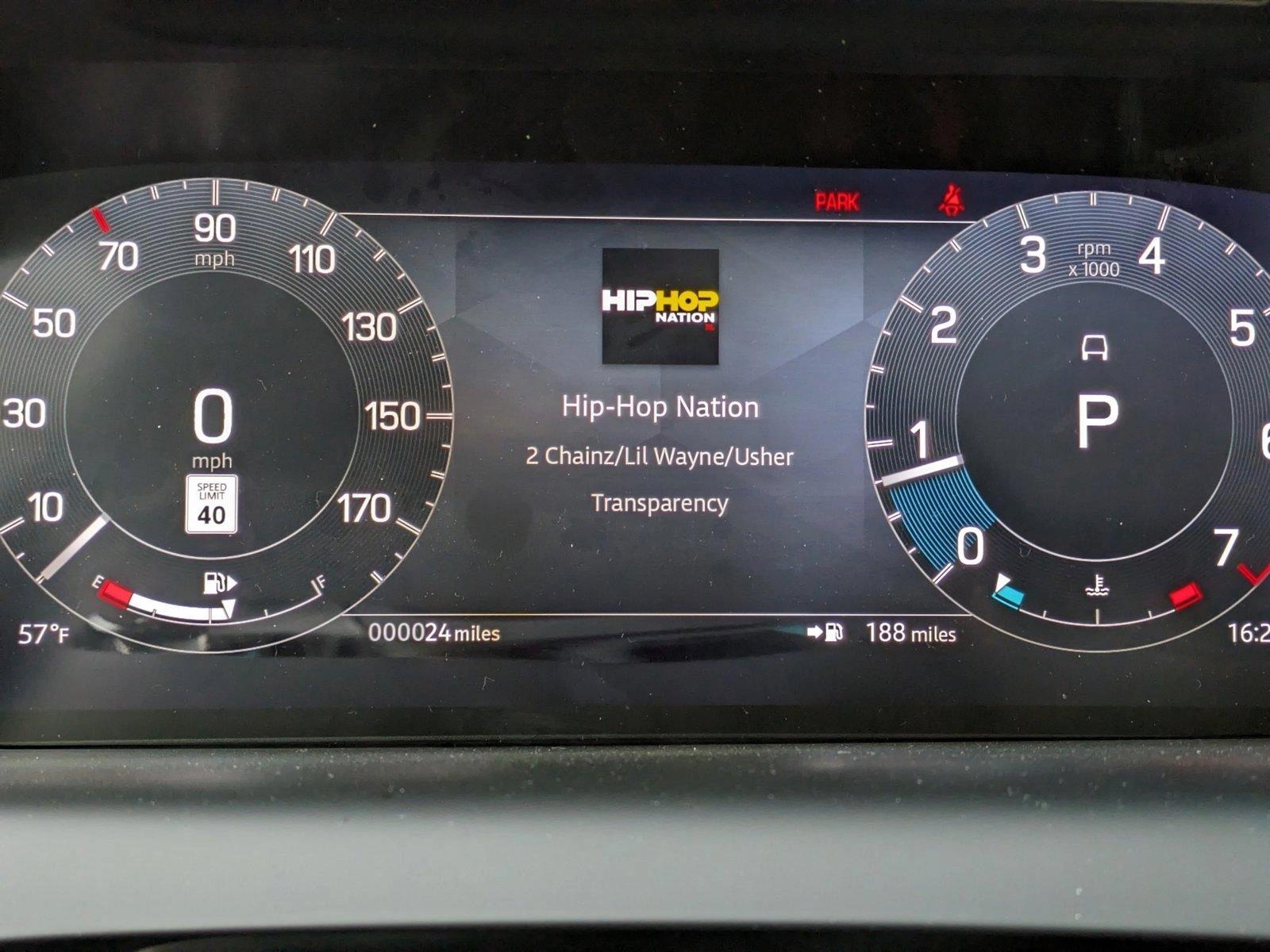 2024 Land Rover Discovery Sport Vehicle Photo in Bethesda, MD 20852