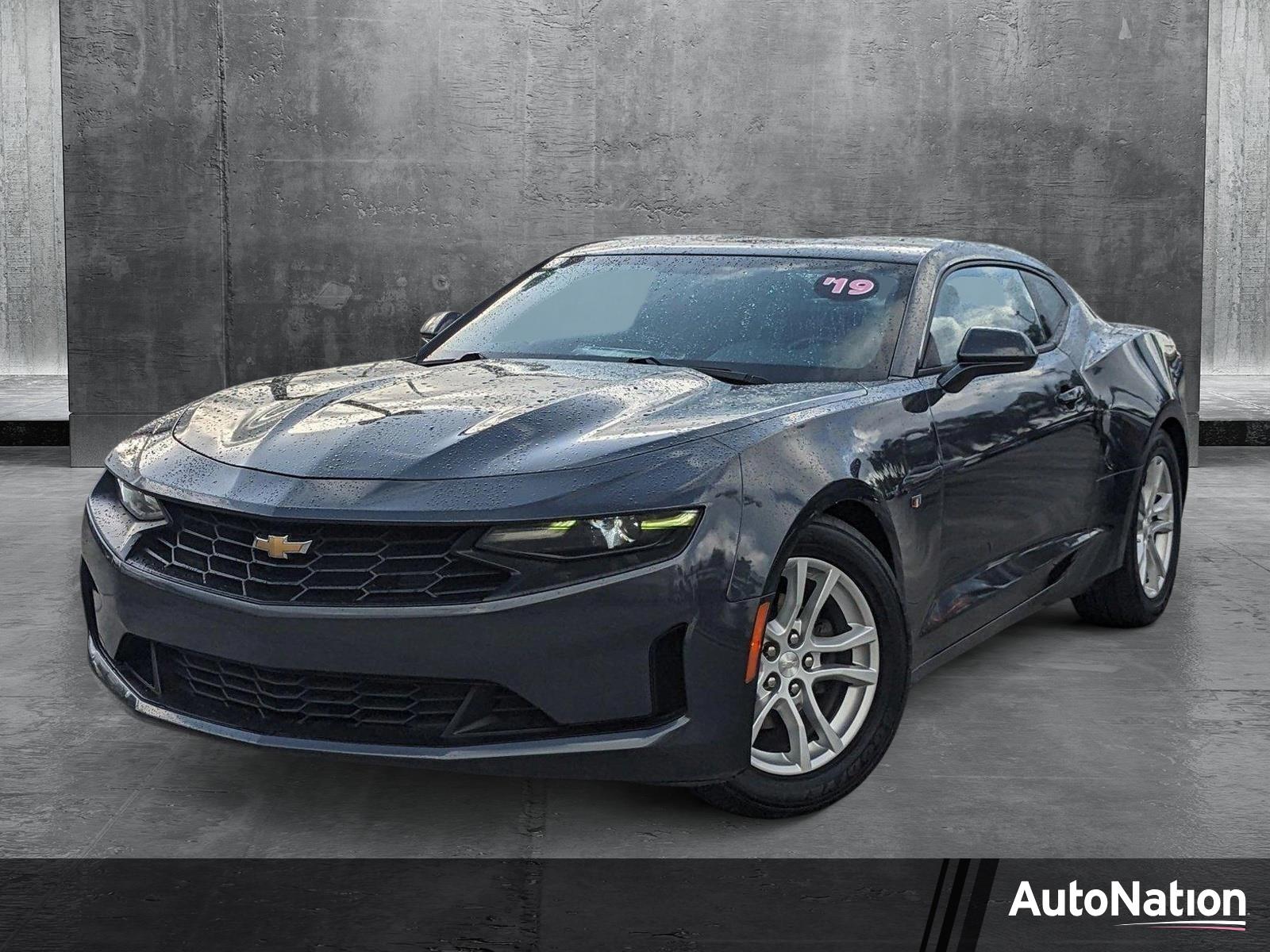 2019 Chevrolet Camaro Vehicle Photo in MIAMI, FL 33172-3015