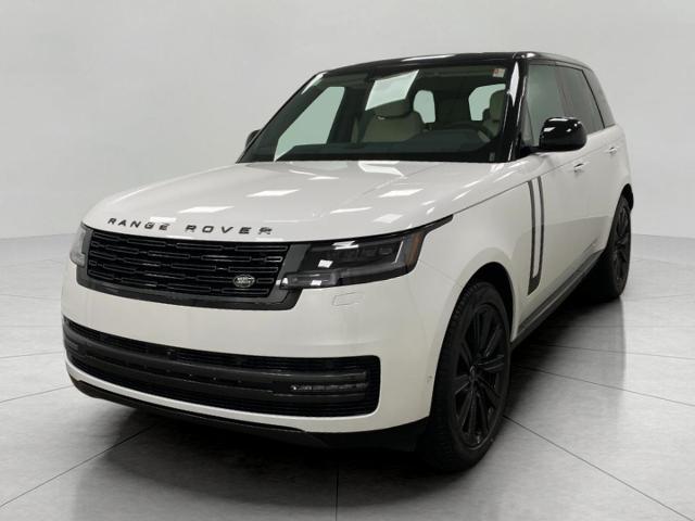 2025 Range Rover Vehicle Photo in Appleton, WI 54913