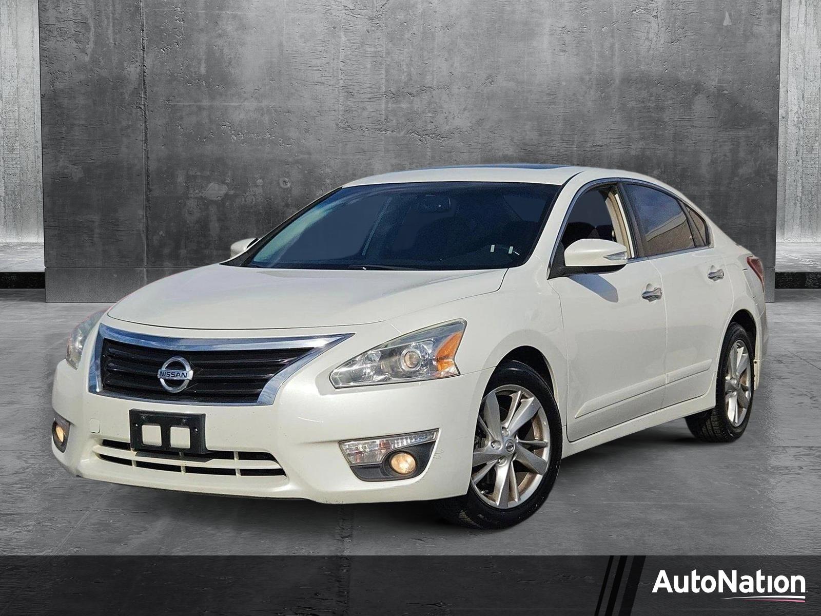 2013 Nissan Altima Vehicle Photo in GILBERT, AZ 85297-0446