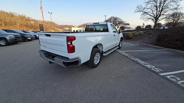 2023 Chevrolet Silverado 1500 Vehicle Photo in Pleasant Hills, PA 15236