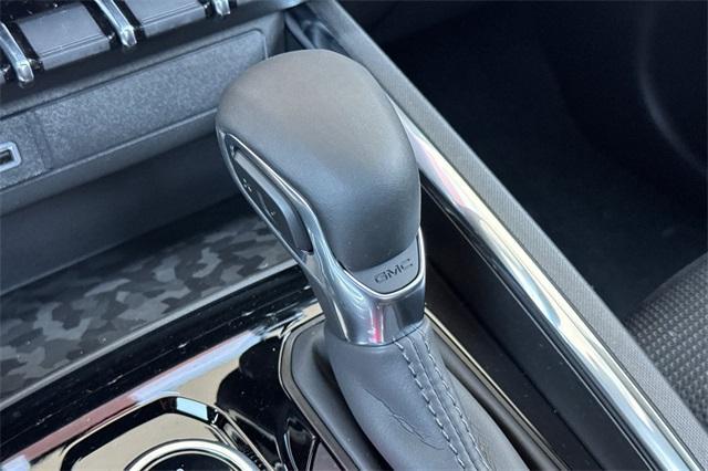 2025 GMC Canyon Vehicle Photo in ELK GROVE, CA 95757-8703