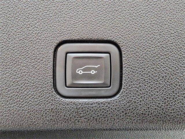 2023 Cadillac XT6 Vehicle Photo in ALLENTOWN, PA 18103-7399