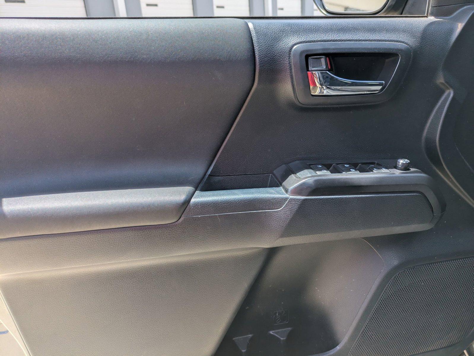 2017 Toyota Tacoma Vehicle Photo in Winter Park, FL 32792