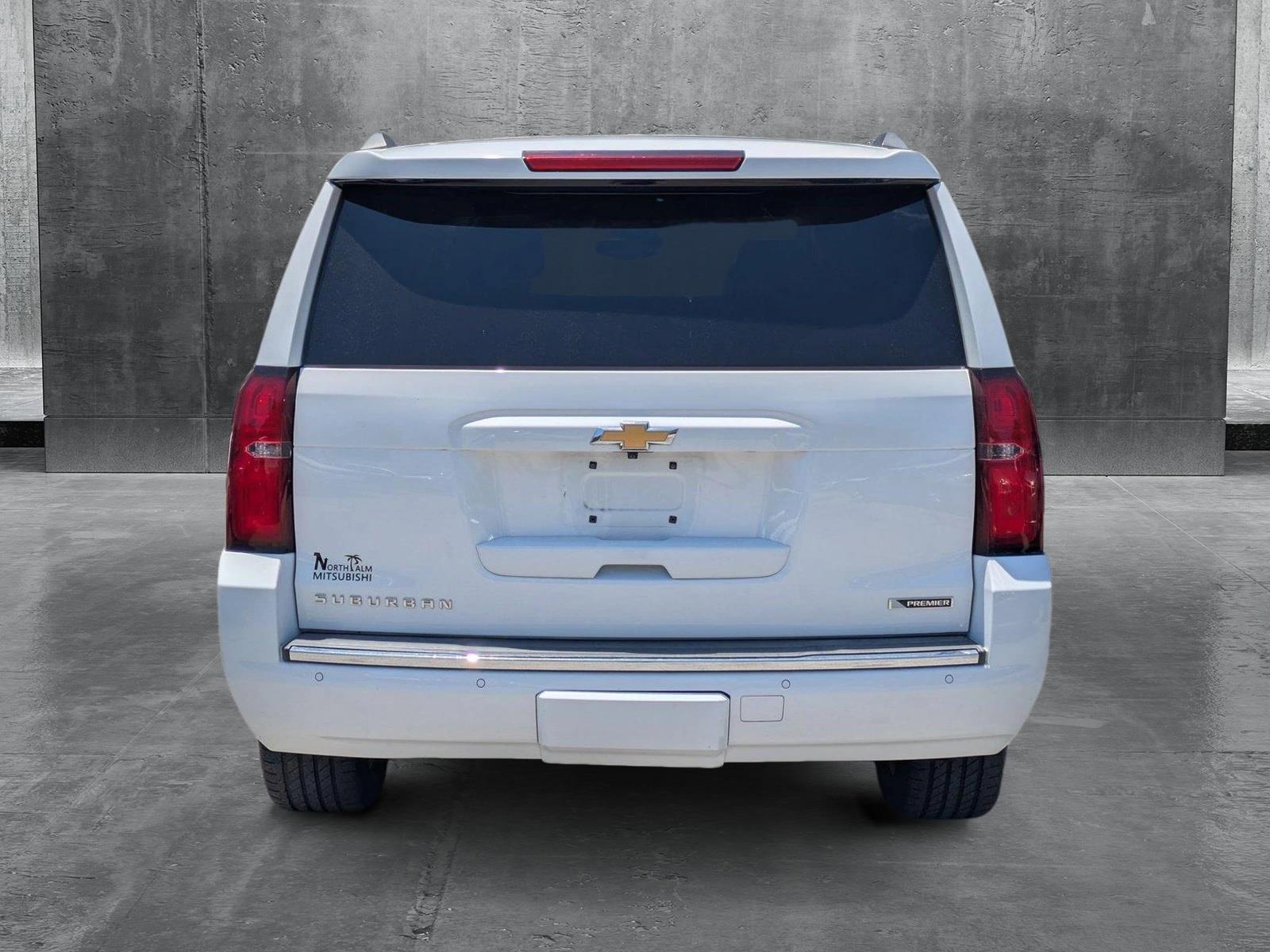 2017 Chevrolet Suburban Vehicle Photo in GREENACRES, FL 33463-3207