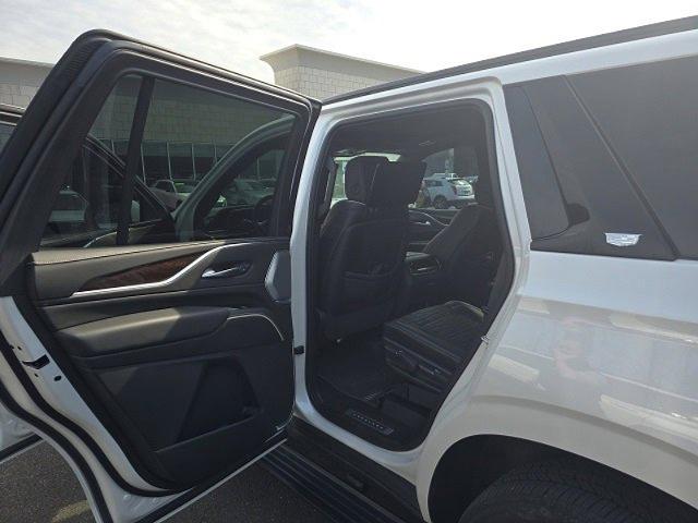 2023 Cadillac Escalade Vehicle Photo in TREVOSE, PA 19053-4984