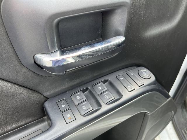 2017 Chevrolet Silverado 1500 Vehicle Photo in TULLY, NY 13159-3159