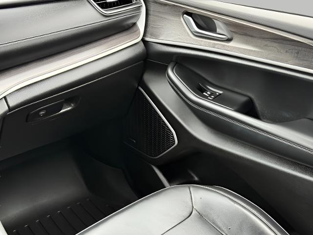 2022 Jeep Grand Cherokee L Vehicle Photo in MADISON, WI 53713-3220