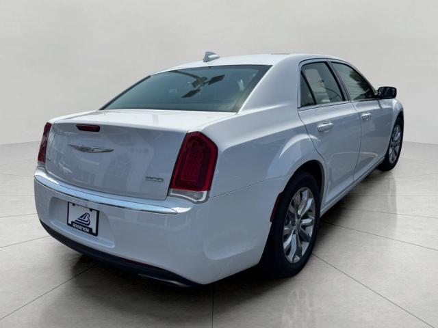 2016 Chrysler 300 Vehicle Photo in Oshkosh, WI 54901