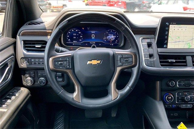 2024 Chevrolet Suburban Vehicle Photo in KANSAS CITY, MO 64114-4502