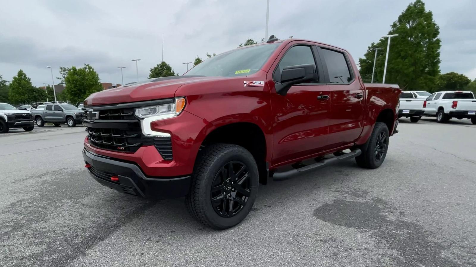 2025 Chevrolet Silverado 1500 Vehicle Photo in BENTONVILLE, AR 72712-4322