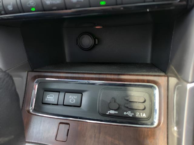 2022 Subaru Ascent Vehicle Photo in Green Bay, WI 54304
