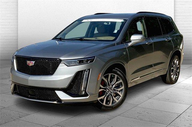 2024 Cadillac XT6 Vehicle Photo in KANSAS CITY, MO 64114-4545