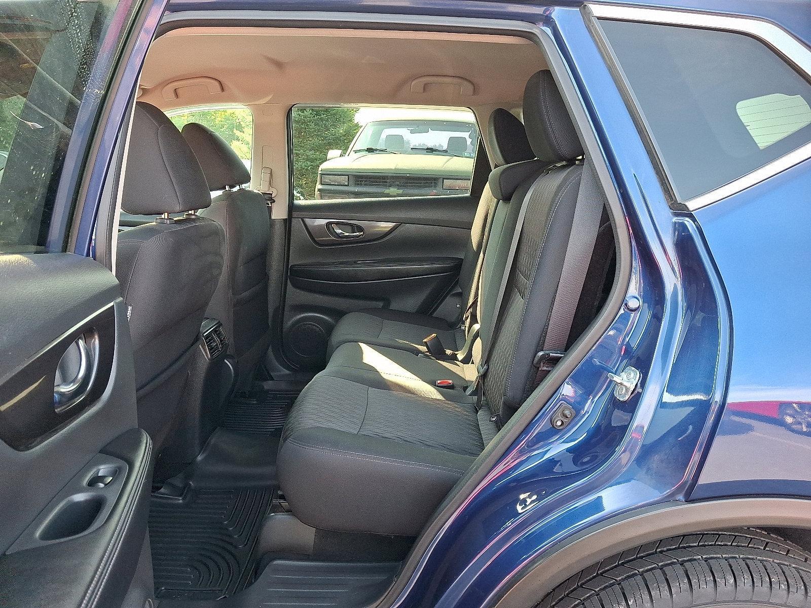 2018 Nissan Rogue Vehicle Photo in Mechanicsburg, PA 17050-2306