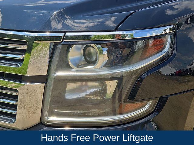 2016 Chevrolet Suburban Vehicle Photo in WATERTOWN, CT 06795-3318