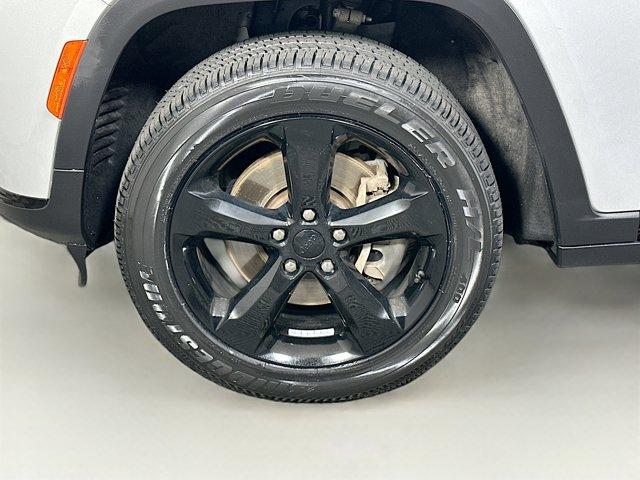 2022 Jeep Grand Cherokee L Vehicle Photo in Doylsetown, PA 18901