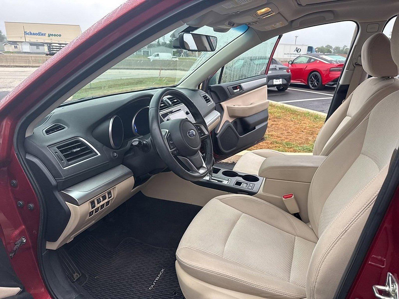 2018 Subaru Outback Vehicle Photo in Harrisburg, PA 17111