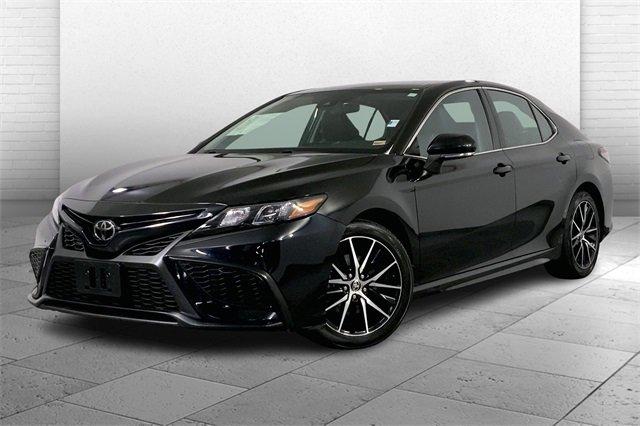 2022 Toyota Camry Vehicle Photo in INDEPENDENCE, MO 64055-1314