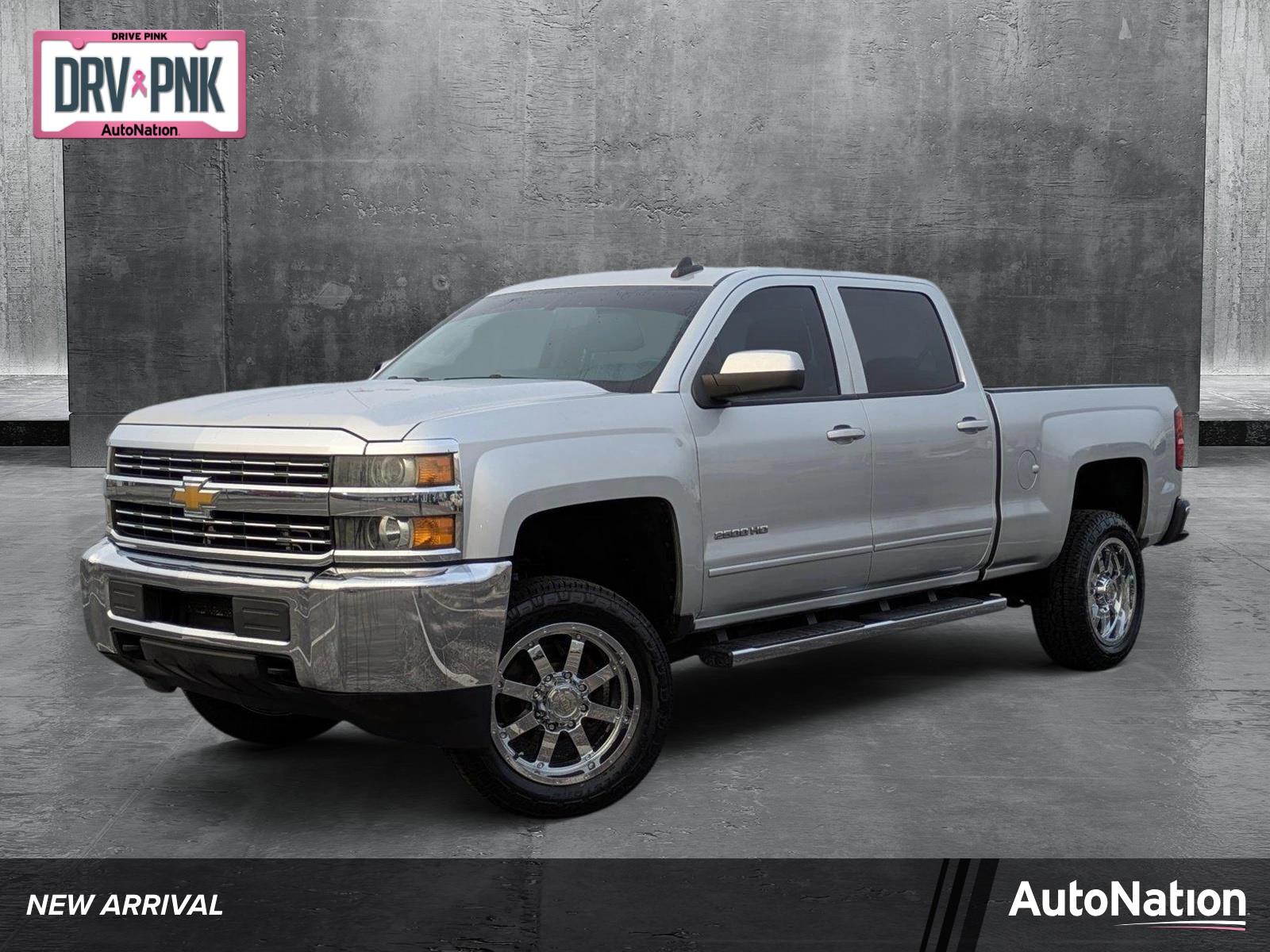 2015 Chevrolet Silverado 2500HD Built After Aug 14 Vehicle Photo in CLEARWATER, FL 33764-7163