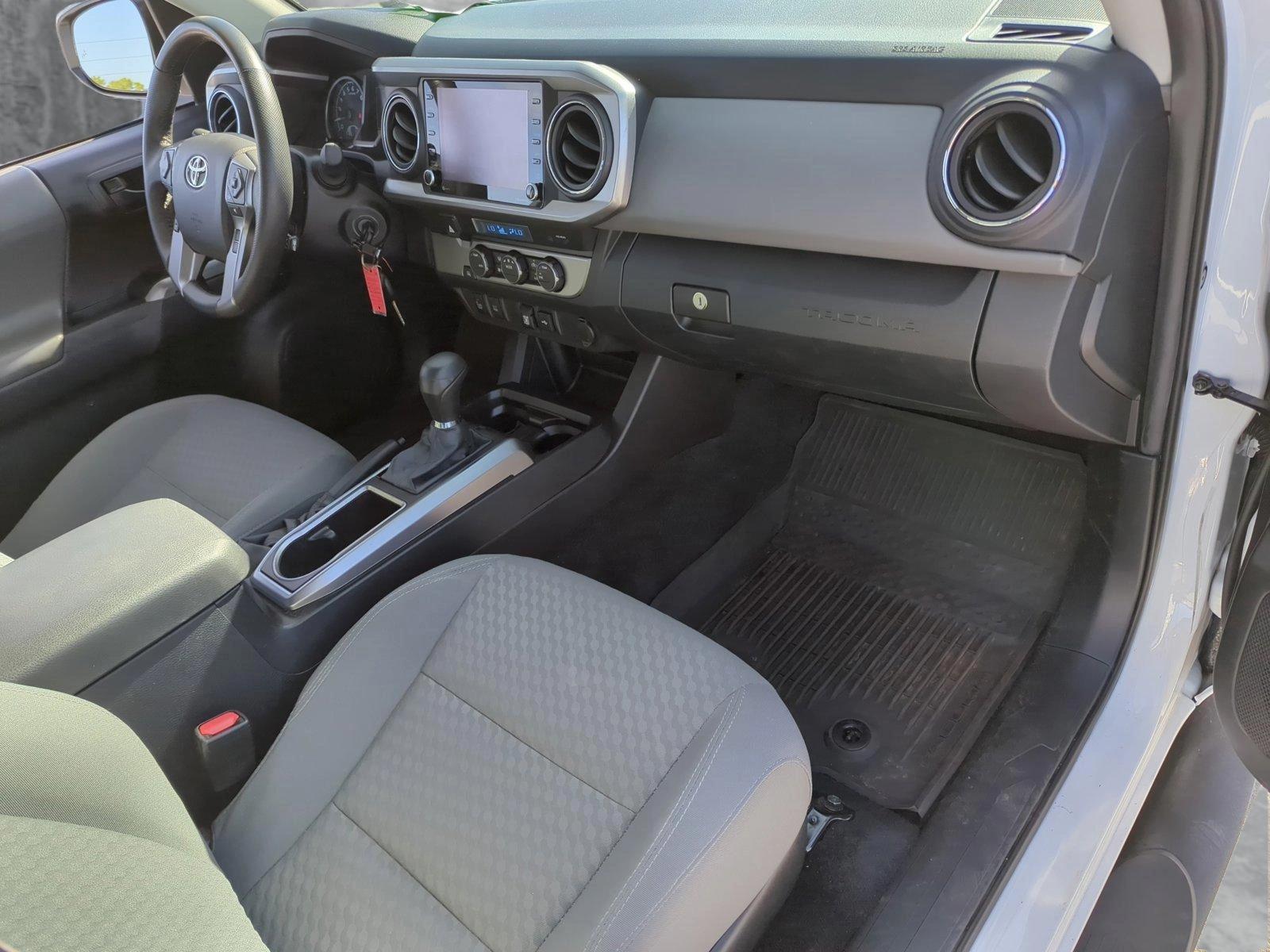 2022 Toyota Tacoma 2WD Vehicle Photo in Ft. Myers, FL 33907