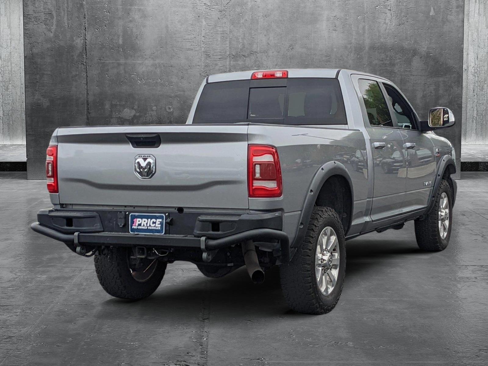 2019 Ram 2500 Vehicle Photo in VALENCIA, CA 91355-1705