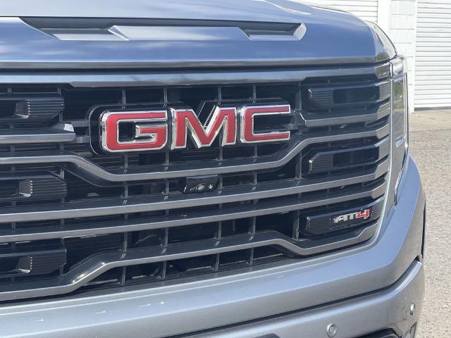 2023 GMC Sierra 1500 Vehicle Photo in TURLOCK, CA 95380-4918