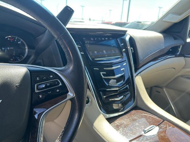 2016 Cadillac Escalade Vehicle Photo in Grapevine, TX 76051