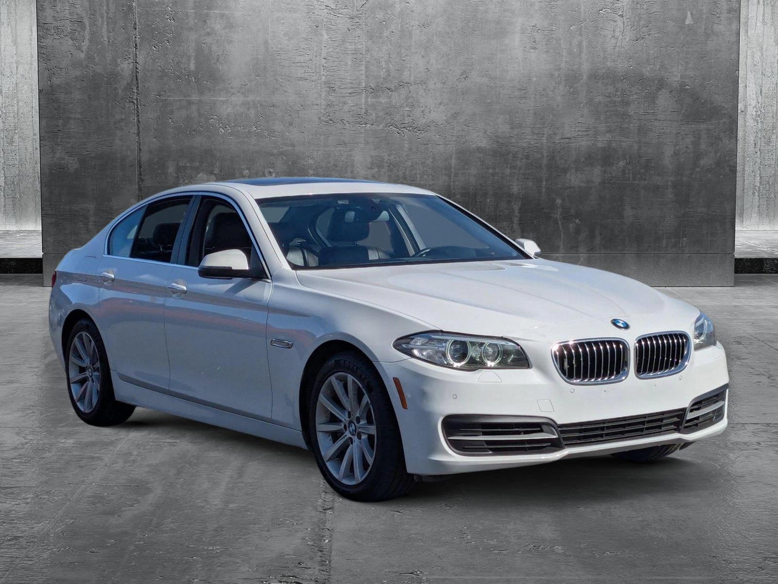 2014 BMW 5 Series Vehicle Photo in VALENCIA, CA 91355-1705