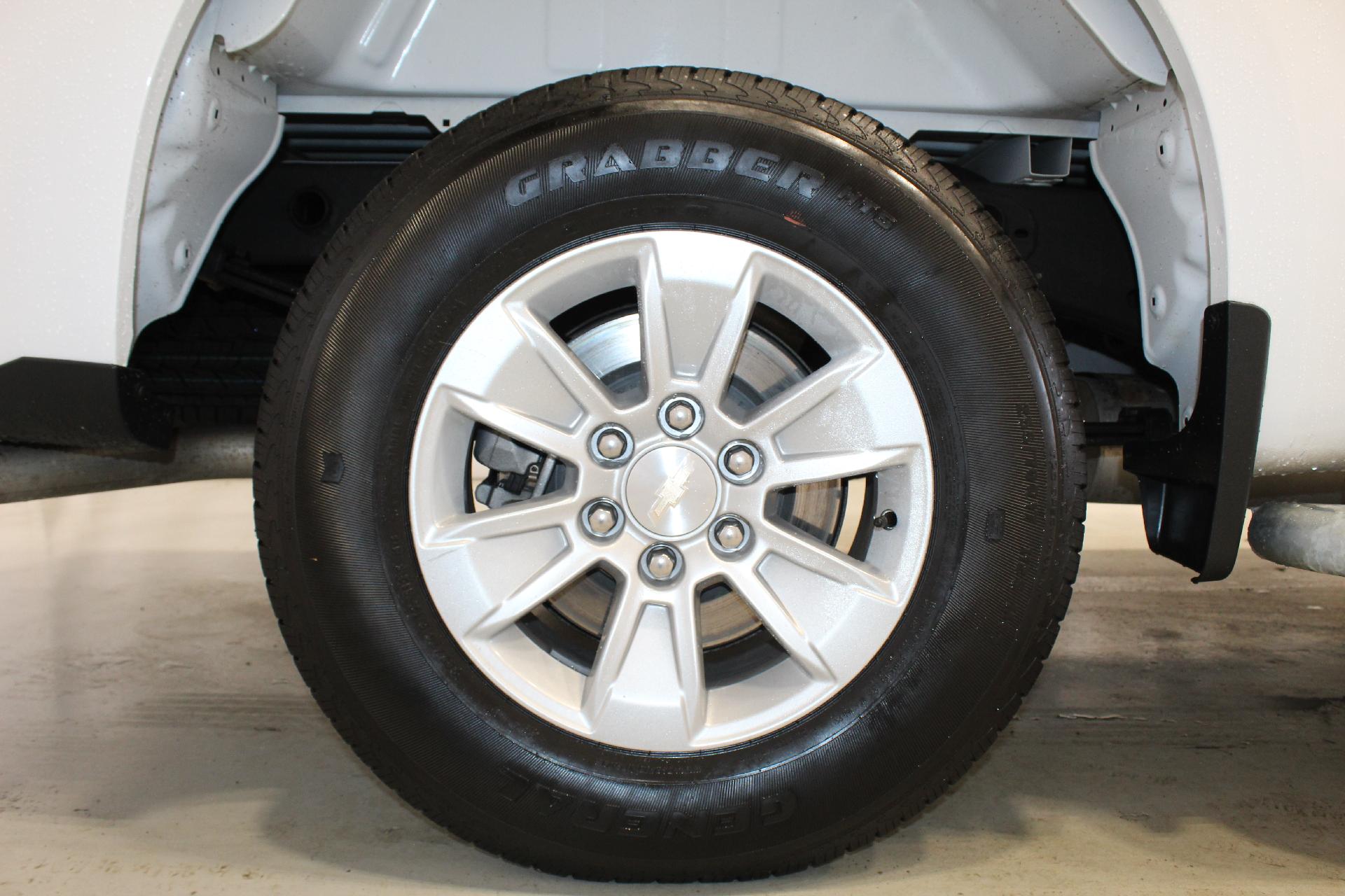 2023 Chevrolet Silverado 1500 Vehicle Photo in NORTHAMPTON, MA 01060-1120
