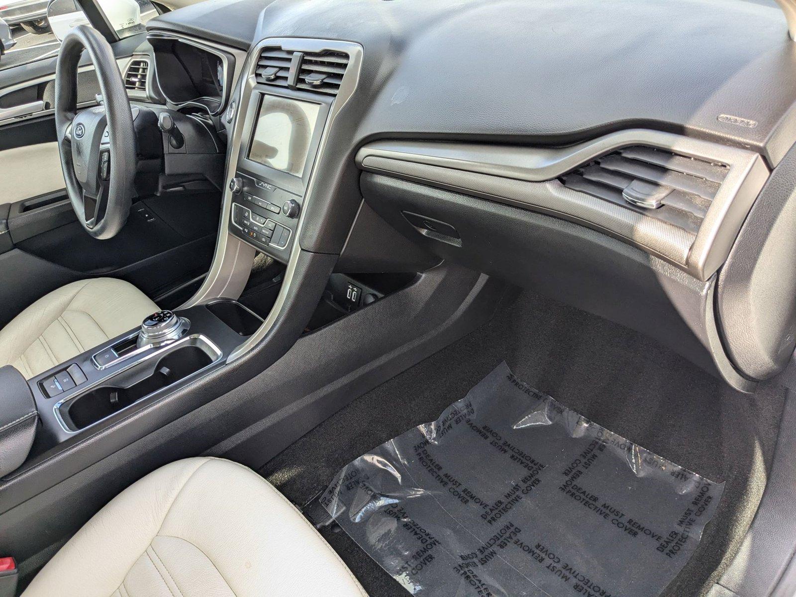 2020 Ford Fusion Hybrid Vehicle Photo in Sanford, FL 32771