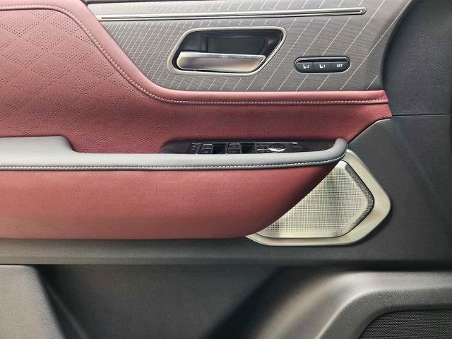 2025 INFINITI QX80 Vehicle Photo in DALLAS, TX 75209