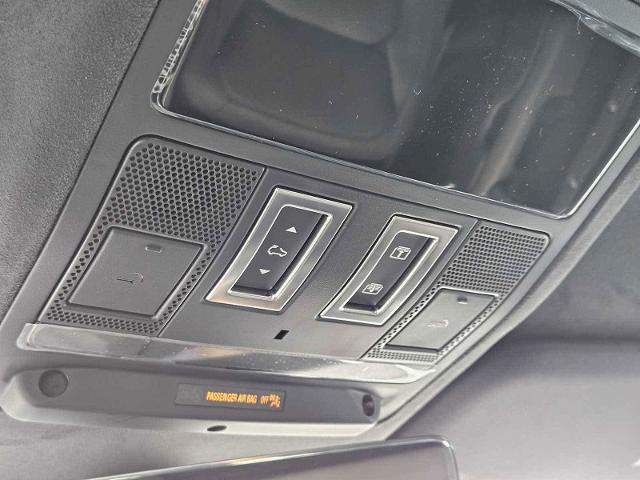 2025 Defender Vehicle Photo in AUSTIN, TX 78717