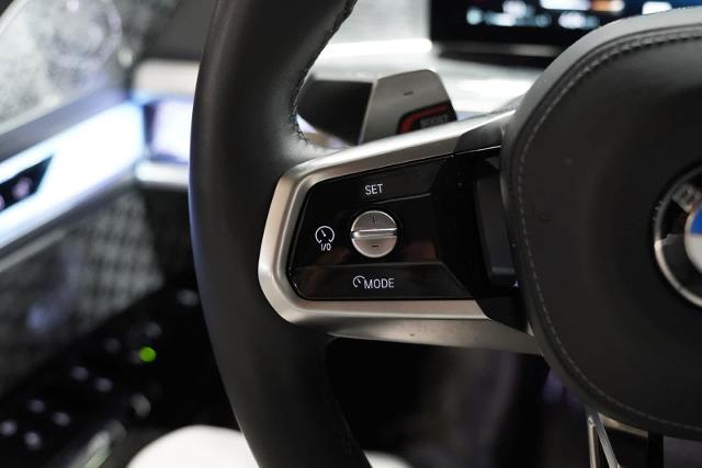 2023 BMW 760i xDrive Vehicle Photo in GRAPEVINE, TX 76051