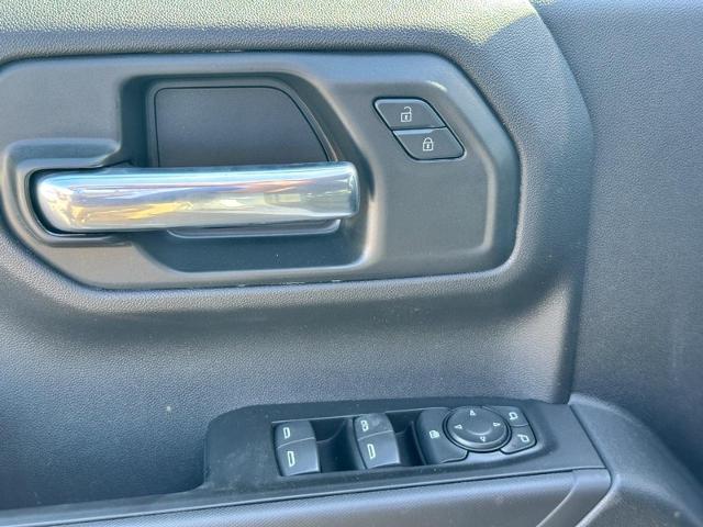 2025 Chevrolet Silverado 1500 Vehicle Photo in COLUMBIA, MO 65203-3903
