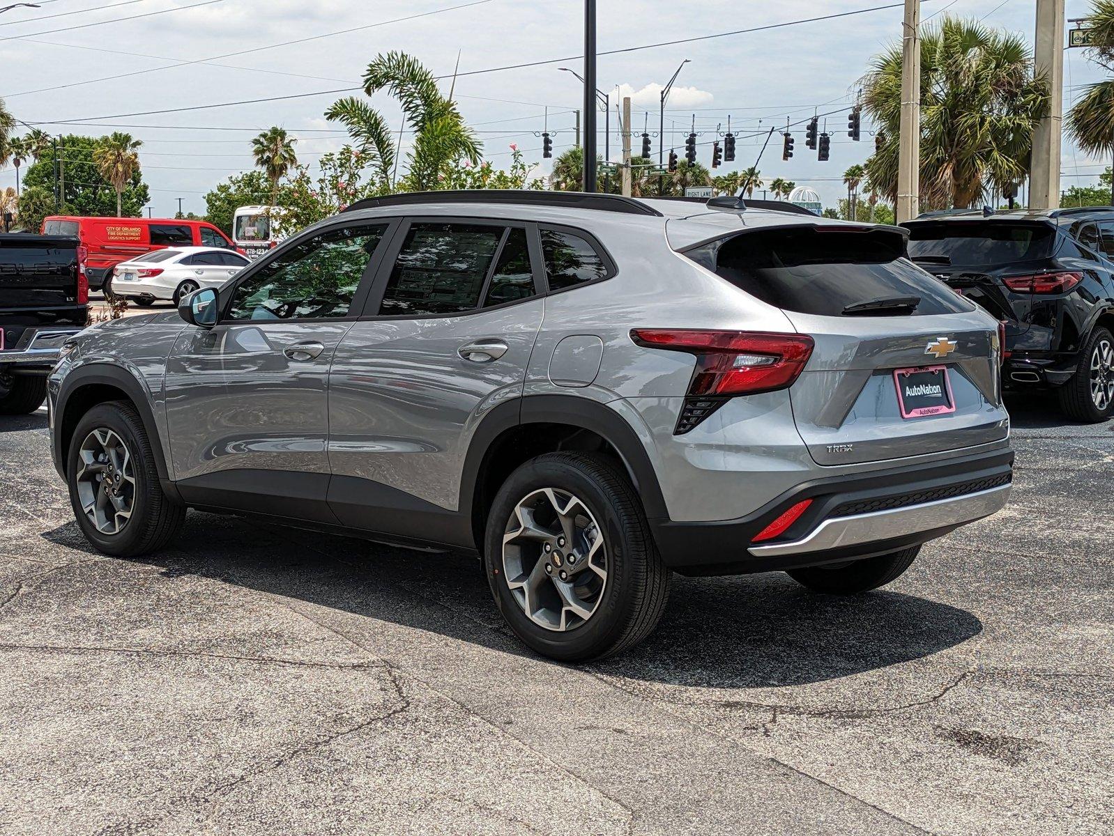 2025 Chevrolet Trax Vehicle Photo in ORLANDO, FL 32812-3021