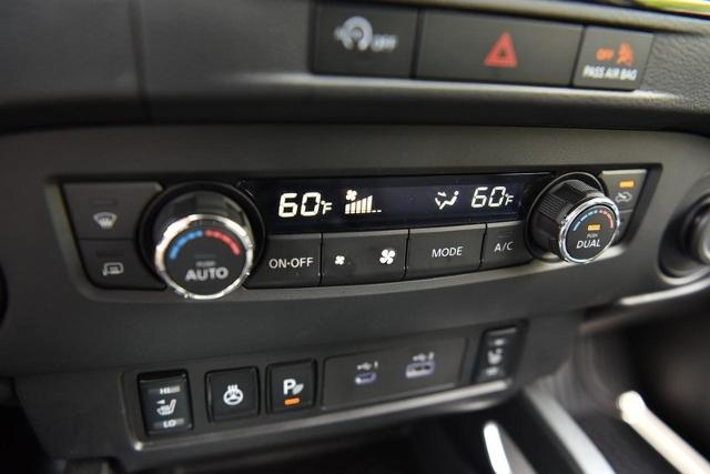 2024 Nissan Frontier Vehicle Photo in Ballwin, MO 63011