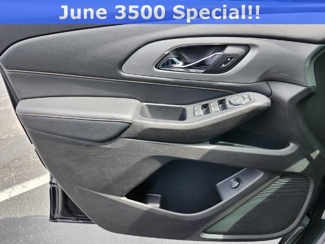 2021 Chevrolet Traverse Vehicle Photo in GREEN BAY, WI 54304-5303