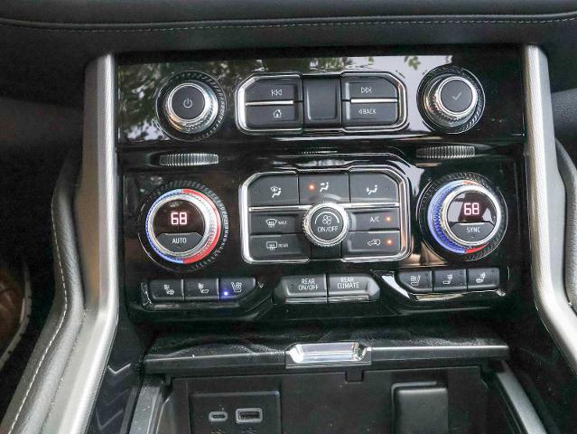 2023 GMC Yukon Vehicle Photo in Dallas, TX 75209