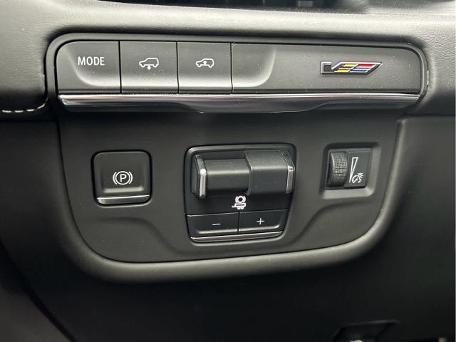2024 Cadillac Escalade Vehicle Photo in Grapevine, TX 76051