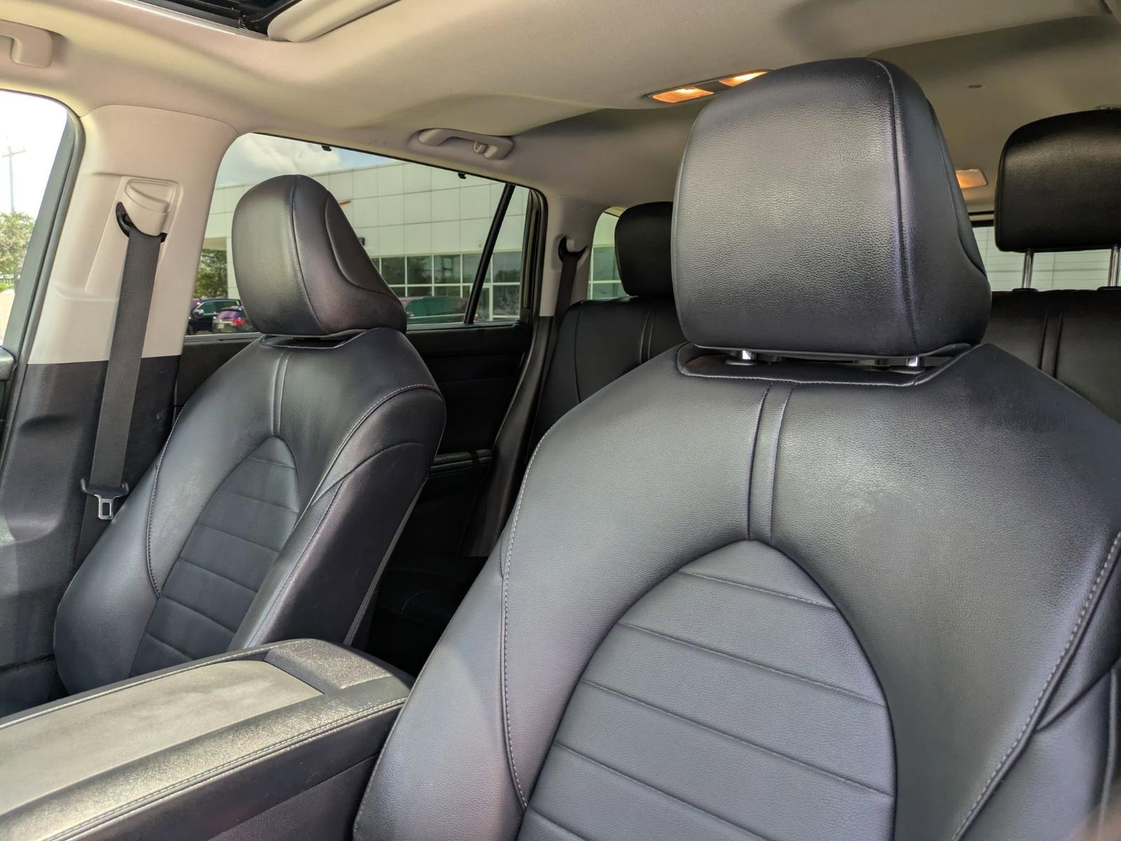 2023 Toyota Highlander Vehicle Photo in SELMA, TX 78154-1460
