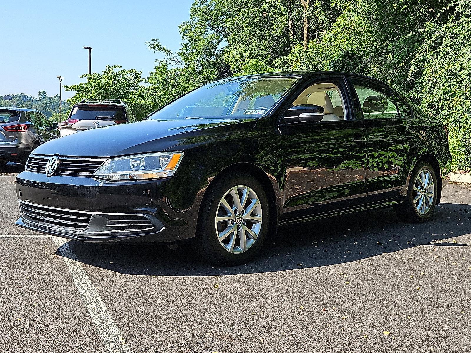 2012 Volkswagen Jetta Sedan Vehicle Photo in Jenkintown, PA 19046