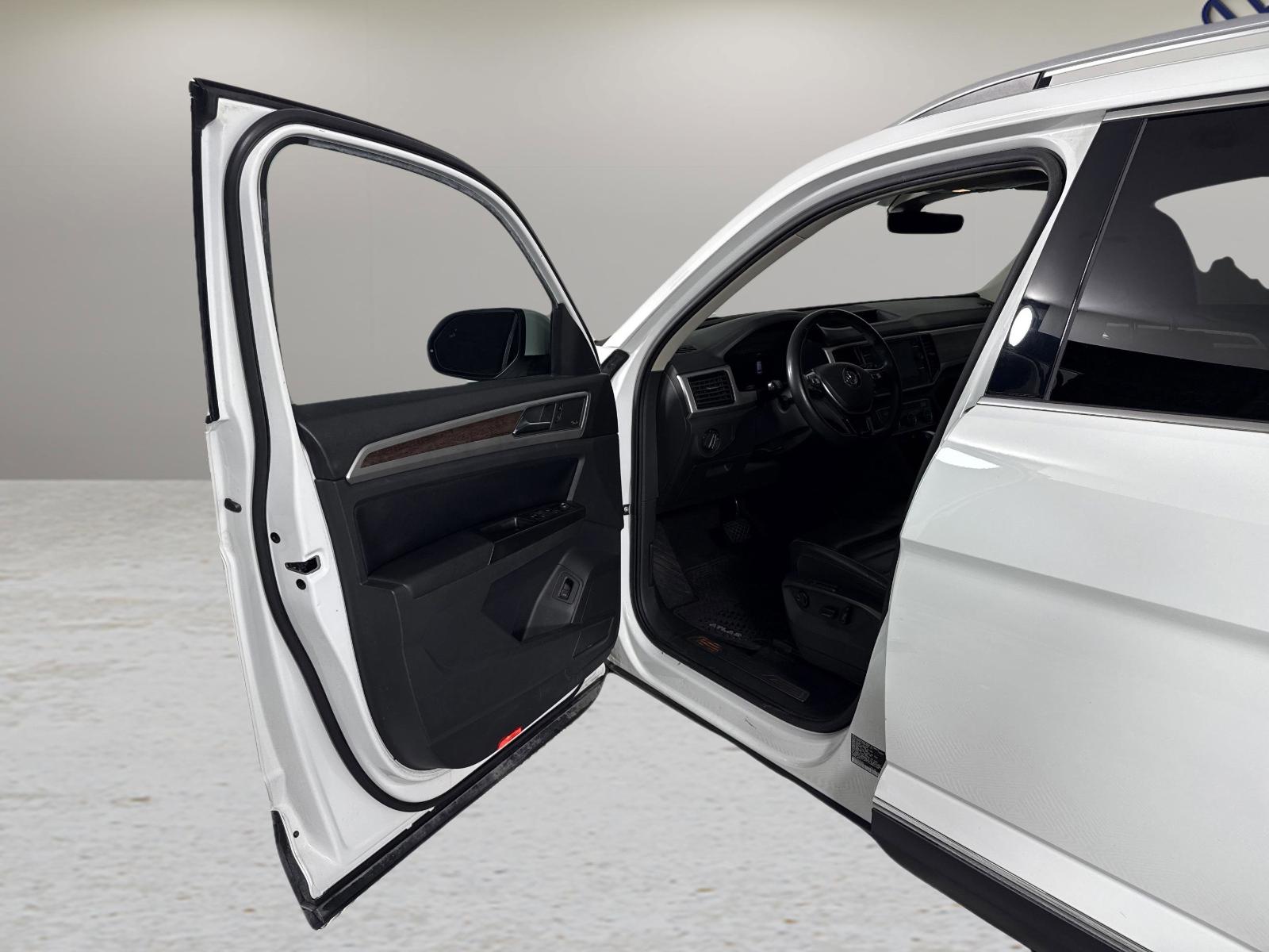 2019 Volkswagen Atlas Vehicle Photo in Georgetown, TX 78626