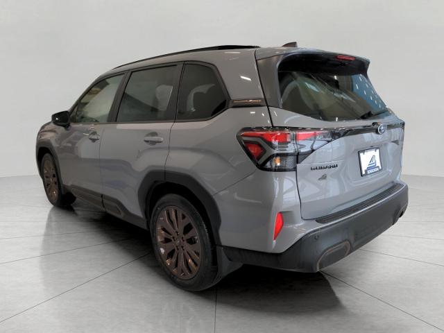 2025 Subaru Forester Vehicle Photo in Green Bay, WI 54304