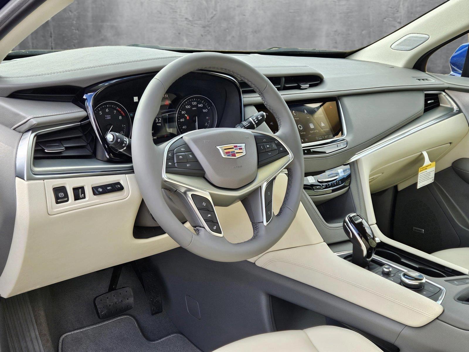 2025 Cadillac XT5 Vehicle Photo in AMARILLO, TX 79106-1809