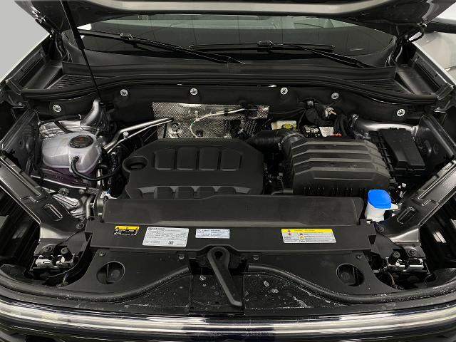 2025 Volkswagen Atlas Cross Sport Vehicle Photo in Appleton, WI 54913