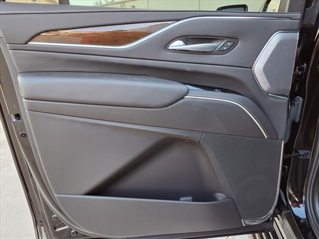 2024 Cadillac Escalade ESV Vehicle Photo in TAMPA, FL 33612-3404
