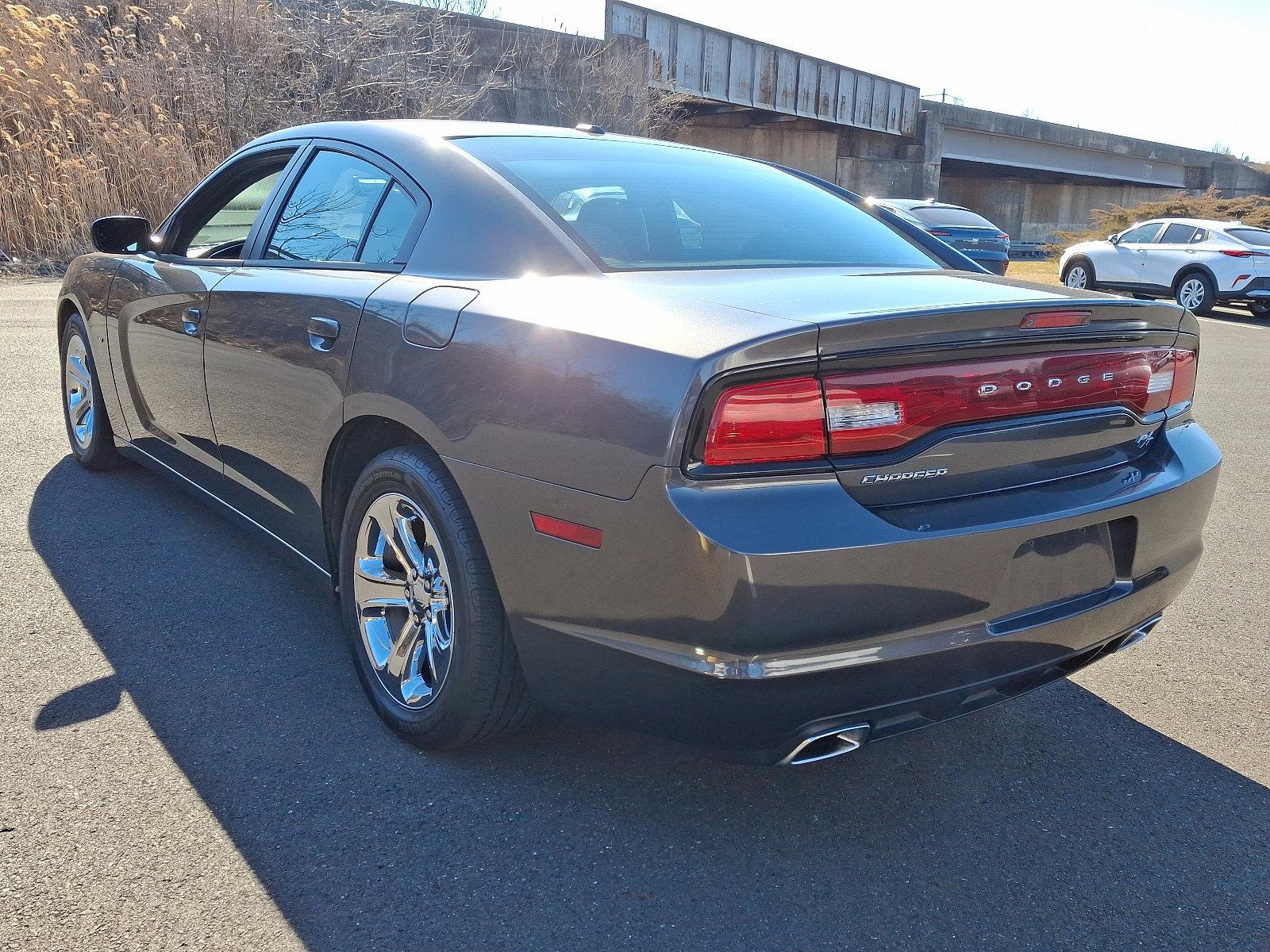 2013 Dodge Charger Vehicle Photo in Trevose, PA 19053