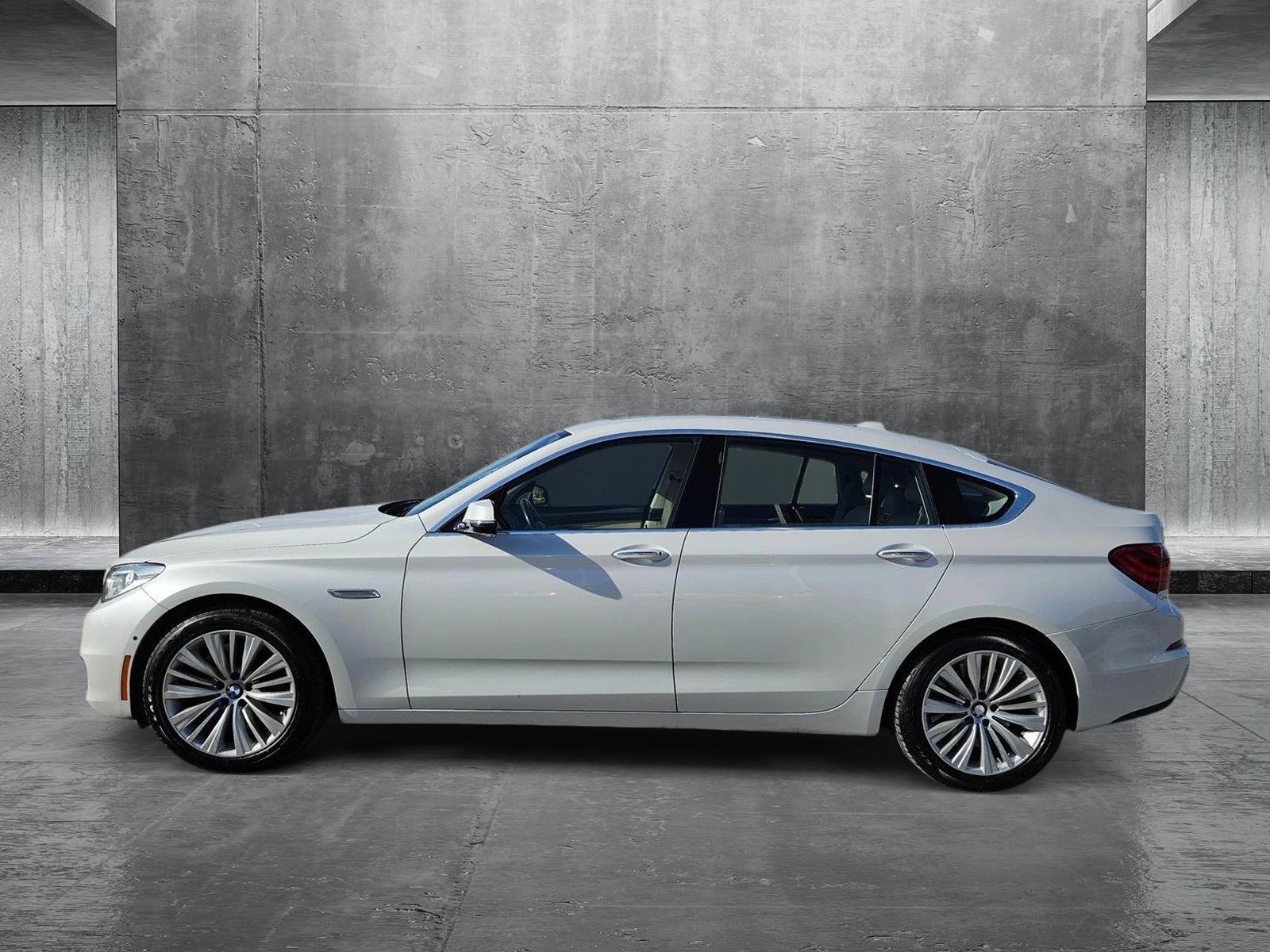 2016 BMW 550i xDrive Gran Turismo Vehicle Photo in Austin, TX 78728
