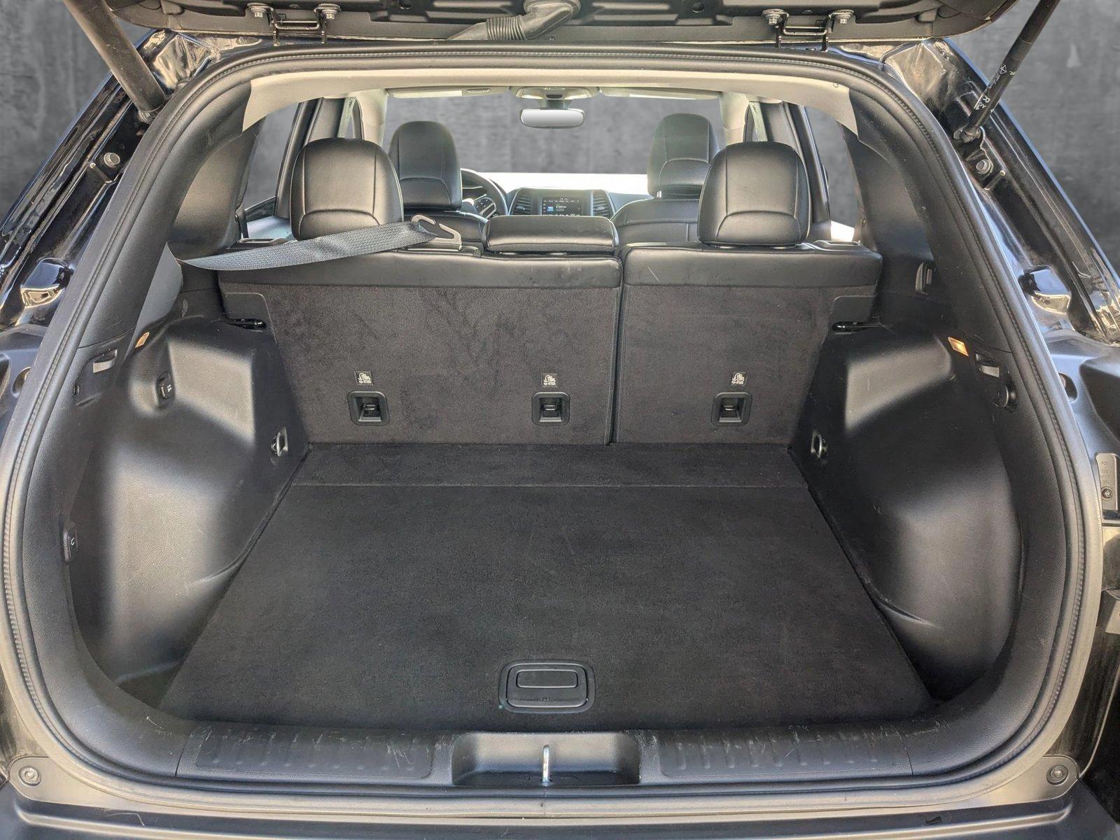 2019 Jeep Cherokee Vehicle Photo in Towson, MD 21204