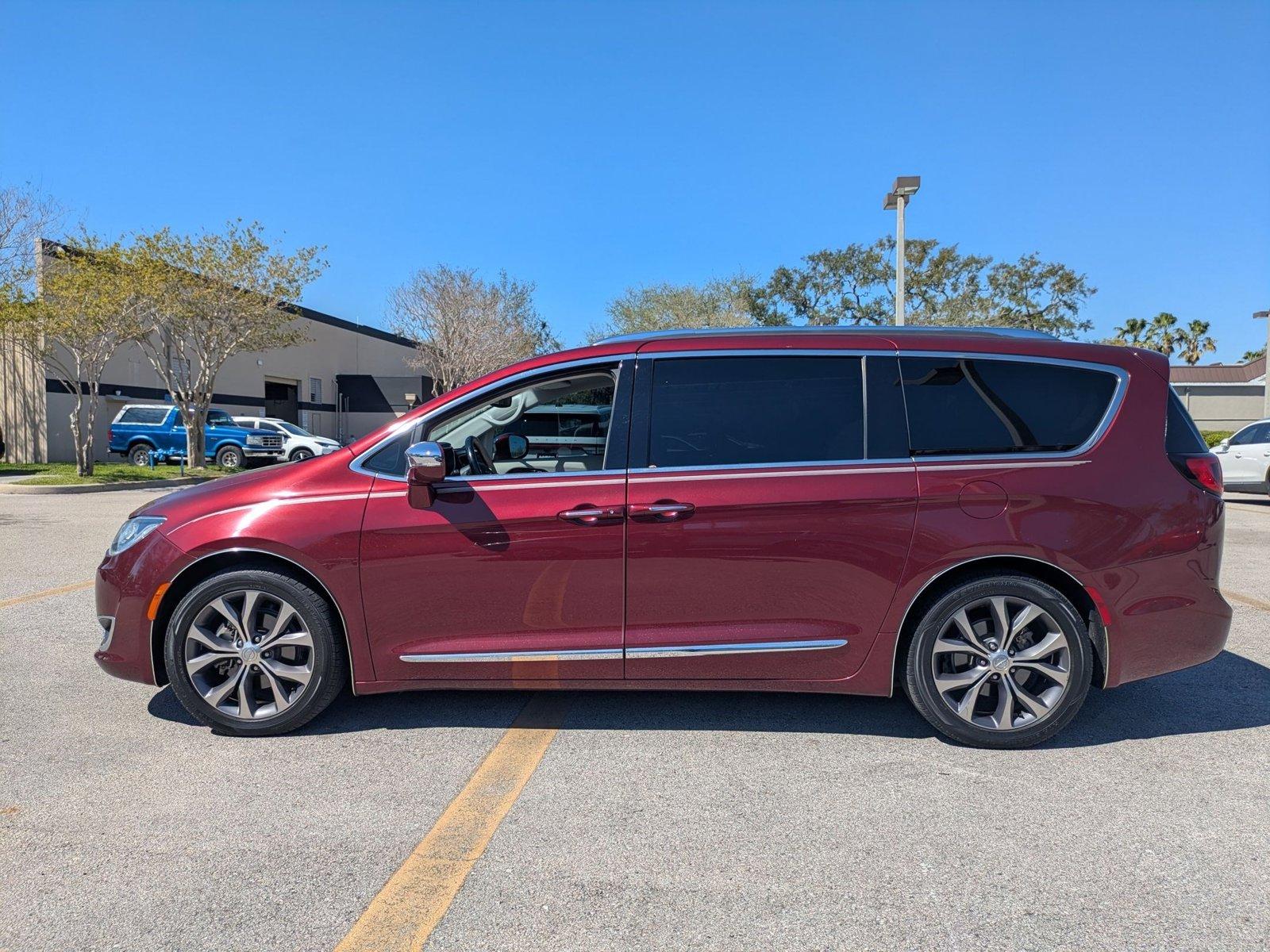 2017 Chrysler Pacifica Vehicle Photo in Clearwater, FL 33765